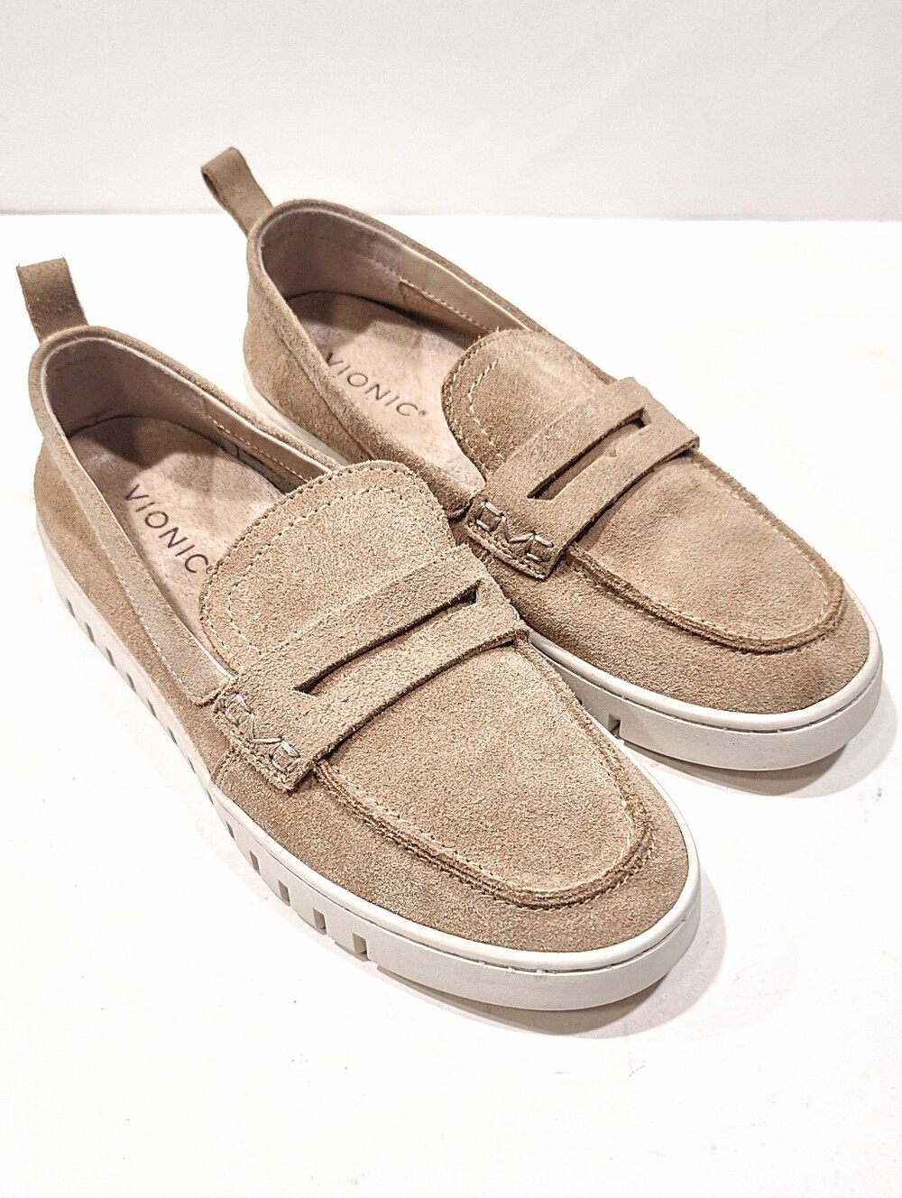 Vionic Uptown Suede Penny Loafers Womens 8 Tan Sand Comfort Slip-On Travel Shoes